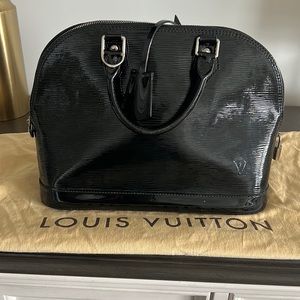 Authentic Louis Vuitton purse